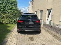 Jaguar f-pace suv personenauto - afbeelding 28 van  32
