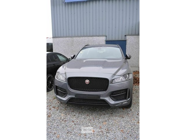 Jaguar f space - afbeelding 1 van  26