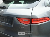 Jaguar f space - afbeelding 16 van  26