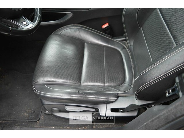 Jaguar f space - afbeelding 17 van  26