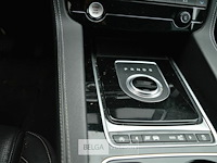 Jaguar f space - afbeelding 19 van  26