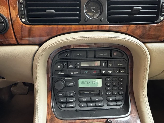 Jaguar souvereign,1998 - afbeelding 4 van  25