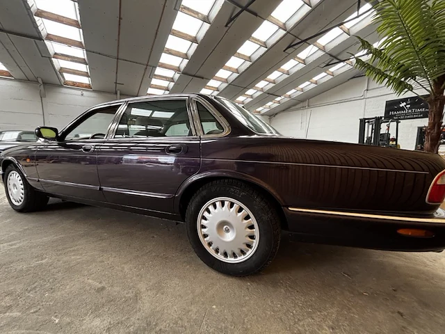 Jaguar souvereign,1998 - afbeelding 21 van  25