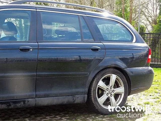 Jaguar x-type estate 2.5 v6 'executive' - afbeelding 3 van  56