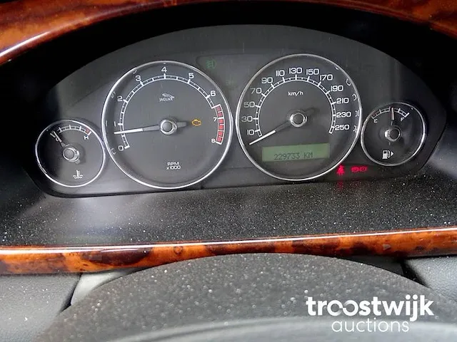 Jaguar x-type estate 2.5 v6 'executive' - afbeelding 40 van  56