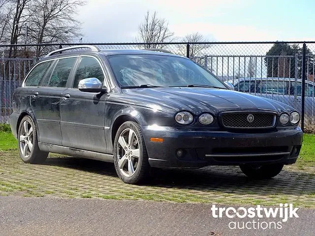 Jaguar x-type estate 2.5 v6 'executive' - afbeelding 45 van  56