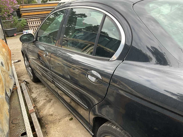 Jaguar x-type personenauto - afbeelding 9 van  13
