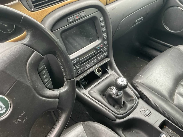 Jaguar x-type personenauto - afbeelding 13 van  13