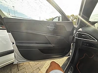 Jaguar xe 2.0 d e-performance r-sport 163,2017 - afbeelding 10 van  26