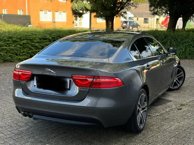 Jaguar xe, 2016 - afbeelding 20 van  23