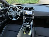 Jaguar xe, 2017 - afbeelding 2 van  23