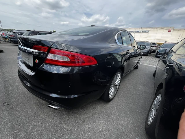 Jaguar xf 3.0 turbo v6 business edition dpf 211 at,2011 - afbeelding 18 van  23