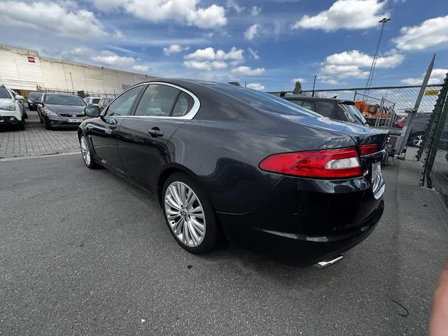 Jaguar xf 3.0 turbo v6 business edition dpf 211 at,2011 - afbeelding 19 van  23