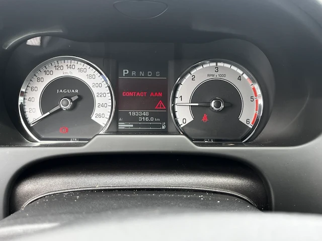Jaguar xf 3.0 turbo v6 business edition dpf 211 at,2011 - afbeelding 21 van  23