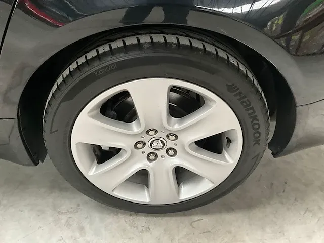 Jaguar xf - afbeelding 16 van  43