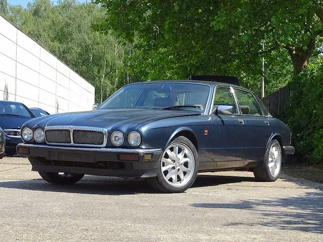 Jaguar xj (40) sovereign 3.6 - afbeelding 1 van  50