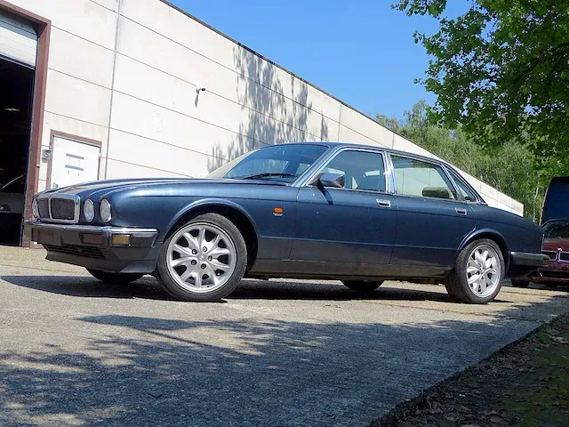 Jaguar xj (40) sovereign 3.6 - afbeelding 12 van  50