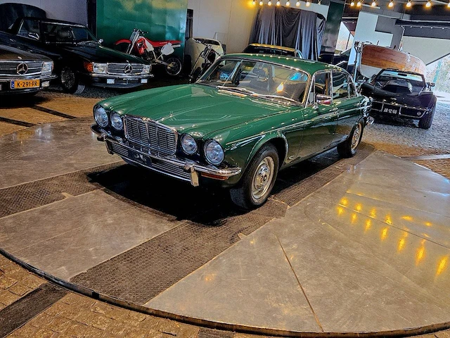Jaguar xj 4.2 automatic benzine 1979 (marge) - afbeelding 1 van  1