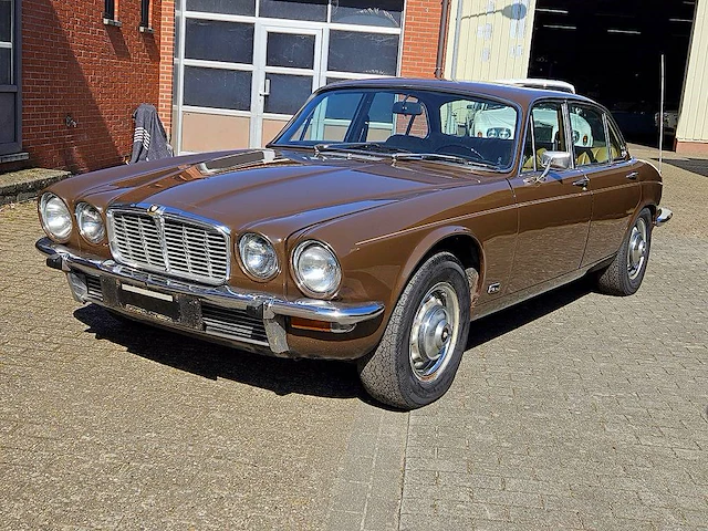 Jaguar xj 4.2 automatic (marge) - afbeelding 1 van  1