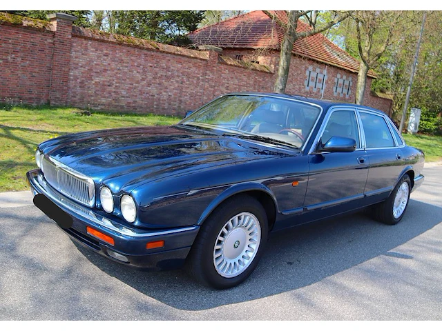 Jaguar xj sovereign 4.0 benzine 1995 (marge) - afbeelding 1 van  1