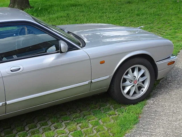 Jaguar xj v8 'executive', 07-fk-gh - afbeelding 8 van  55