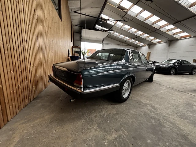 Jaguar xj12, 1983 - afbeelding 23 van  28