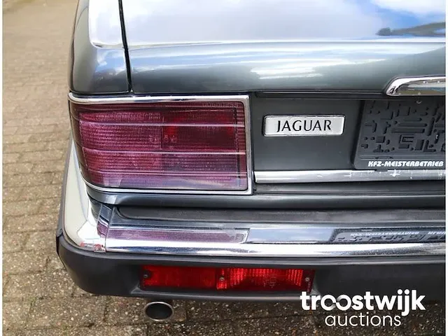 Jaguar xj40 '81' v12 - afbeelding 7 van  39