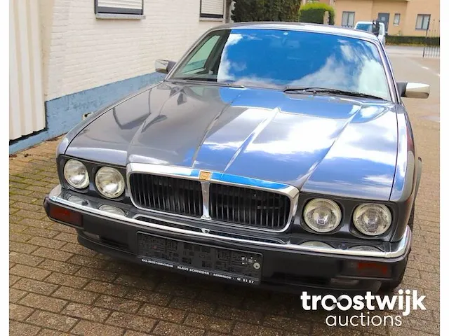 Jaguar xj40 '81' v12 - afbeelding 39 van  39