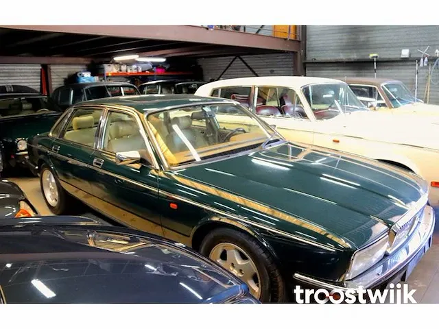 Jaguar xj40 daimler 4.0 - afbeelding 57 van  60