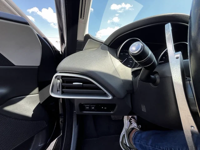 Jaguar,xe,2017 - afbeelding 6 van  24