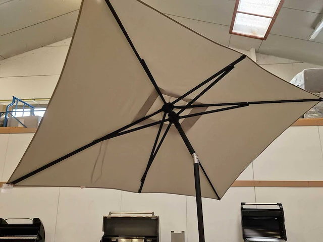 Jardinico torino steelparasol 150 x 210cm lichtgrijs - afbeelding 2 van  6