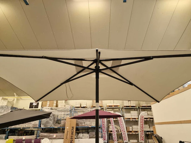 Jardinico torino steelparasol 150 x 210cm lichtgrijs - afbeelding 3 van  6