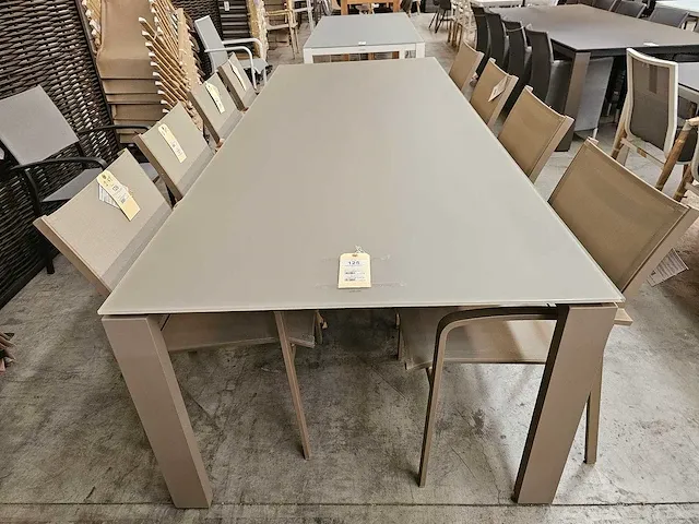 Jati-kebon alu tafel arolla champagne mat 280 x 110cm - afbeelding 2 van  4