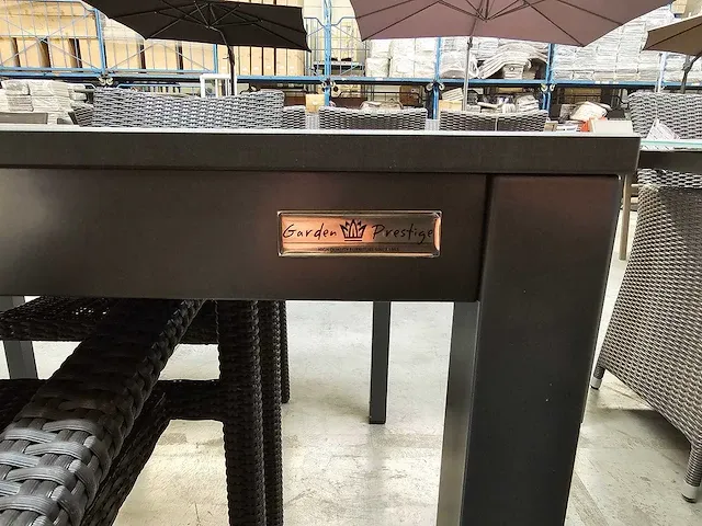 Jati-kebon alu tafel haiti charcoal 100 x 100cm + hpl taupe - afbeelding 4 van  4