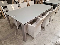 Jati-kebon alu tuintafel arolla lichtgrijs 220 x 100cm - afbeelding 1 van  4