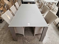 Jati-kebon alu tuintafel arolla lichtgrijs 220 x 100cm - afbeelding 2 van  4