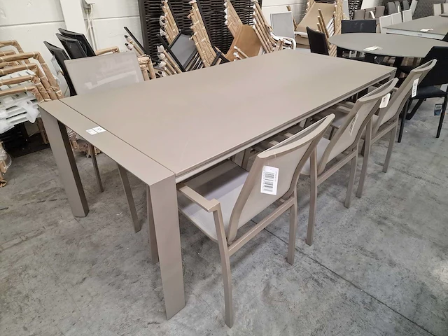 Jati-kebon alu tuintafel aspen champagne mat 200 x 100cm - afbeelding 1 van  4