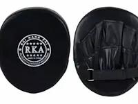 Jawes- boks pad- 1 stuk- zwart- bokspads- pads boksen- pads- afweer stootkussen- handpad- mma- kickbox- boxen- muay- thai- karate- judo- bokskussen- boks pad- kick pad- sporten- professioneel - afbeelding 5 van  5