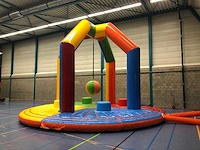 Jb - demolition - obstacle course & bouncy castle - afbeelding 1 van  3