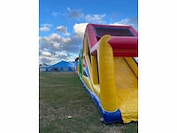 Jb - strombaan 19m - obstacle course & bouncy castle - afbeelding 4 van  9