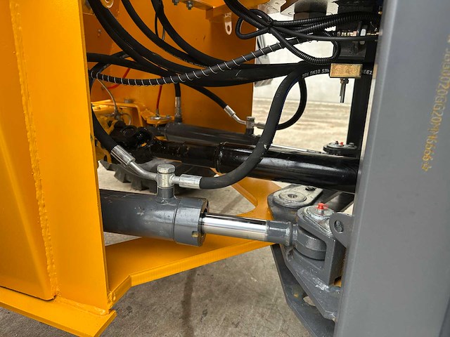 Jbg - 2025 - wl20 - shovel - afbeelding 7 van  35