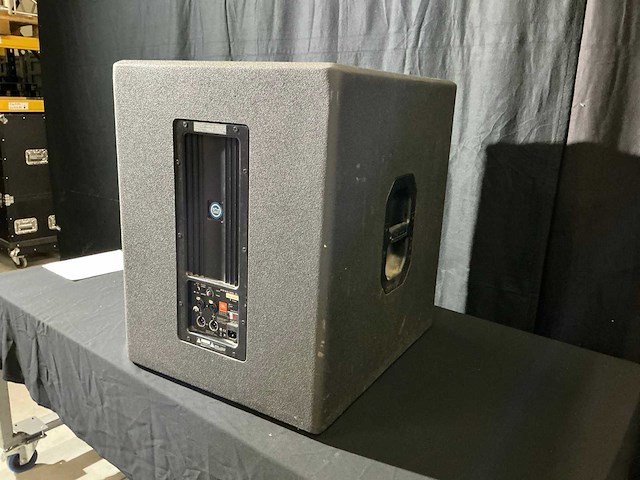 Jbl prx 618s-xlf actif subwoofer - afbeelding 2 van  7