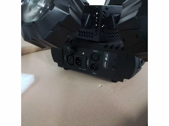 Jbsystems led helicopter led-moving head (2x) - afbeelding 5 van  13