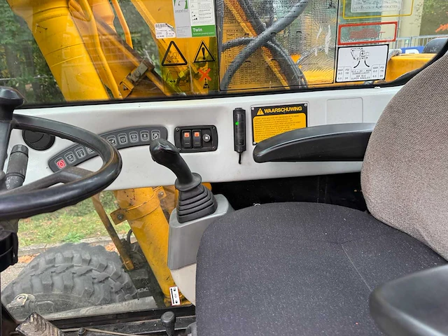 Jcb - 2006 - js 145 w - banden graafmachine - afbeelding 18 van  28