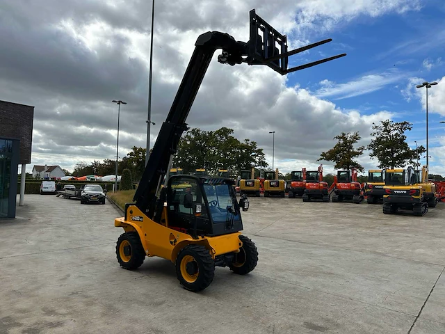 Jcb - 2018 - 520-40 - verreiker - afbeelding 36 van  48