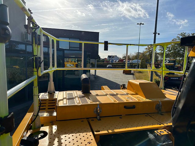 Jcb - 2021 - 150x ht sv - rupsgraafmachine - afbeelding 11 van  47