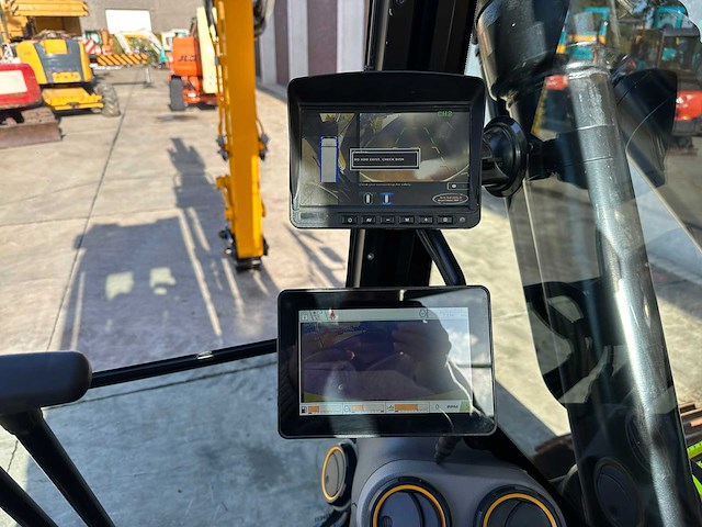 Jcb - 2021 - 150x ht sv - rupsgraafmachine - afbeelding 42 van  47