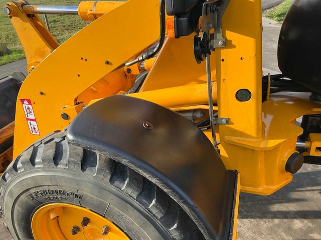 Jcb - 407 zx - shovel - 2004 - afbeelding 17 van  77