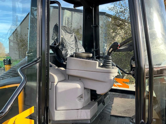 Jcb - 407 zx - shovel - 2004 - afbeelding 30 van  77