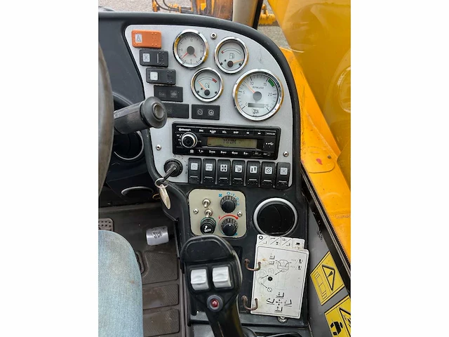Jcb - 531 70 agri super - verreiker - 2007 - afbeelding 3 van  25